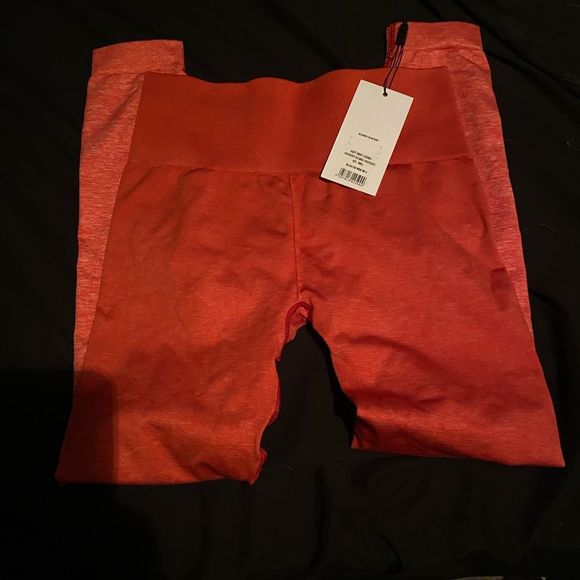 Gymshark Ombré  - Picture 2 of 2